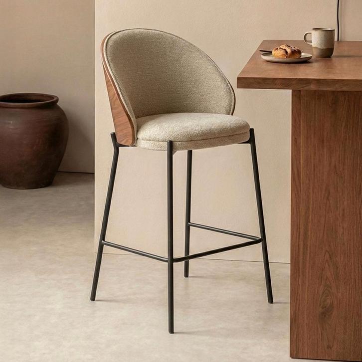 *WOONWINKEL* Barkruk Met Walnoot Rugleuning, Huis en Inrichting, Barkrukken, Nieuw, Verzenden