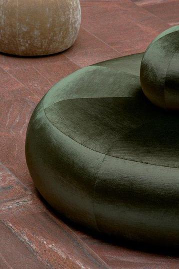 DESFORMA - Brigita Marija Spokaite-Norvaise - Sofa - beschikbaar voor biedingen