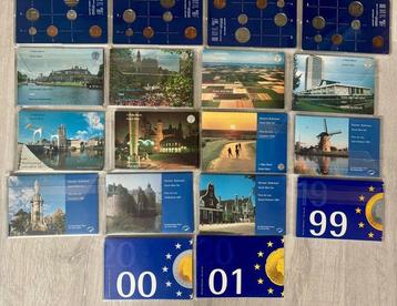 Nederland. Beatrix. Gulden 1976/2001 (23 sets) (Zonder beschikbaar voor biedingen