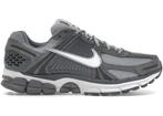Nike Zoom Vomero 5 Cool Grey Wolf Grey - Maat 44 EU, Ophalen of Verzenden, Nieuw, Nike