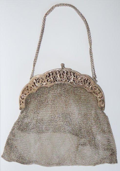 - Zilver, textiel, geborduurd Beugeltas - 24 cm, Antiek en Kunst, Curiosa en Brocante