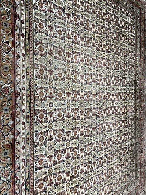 Tabriz - Vloerkleed - 330 cm - 250 cm, Huis en Inrichting, Stoffering | Tapijten en Kleden