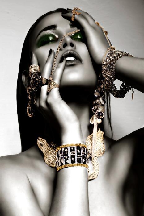 Glasschilderij Vrouw met sieraden| 809, Huis en Inrichting, Woonaccessoires | Overige, Nieuw, Ophalen of Verzenden