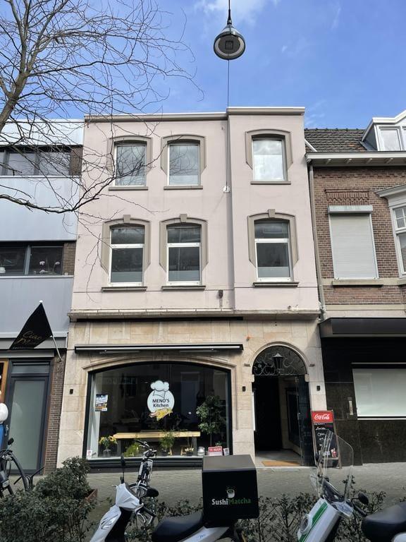 Appartement te huur 4 kamers, Heerlen, Huizen en Kamers, Huizen te huur, Direct bij eigenaar, Limburg, Appartement
