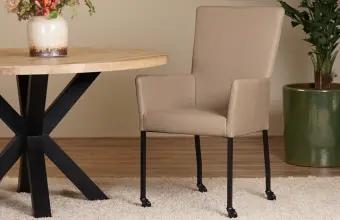 Leren eetkamerstoelen met wieltjes beschikbaar voor biedingen