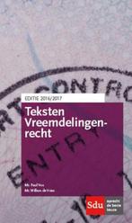 Teksten Vreemdelingenrecht 2016-2017 9789012398480 Paul Vos, Boeken, Gelezen, Paul Vos, Willem de Vries, Verzenden