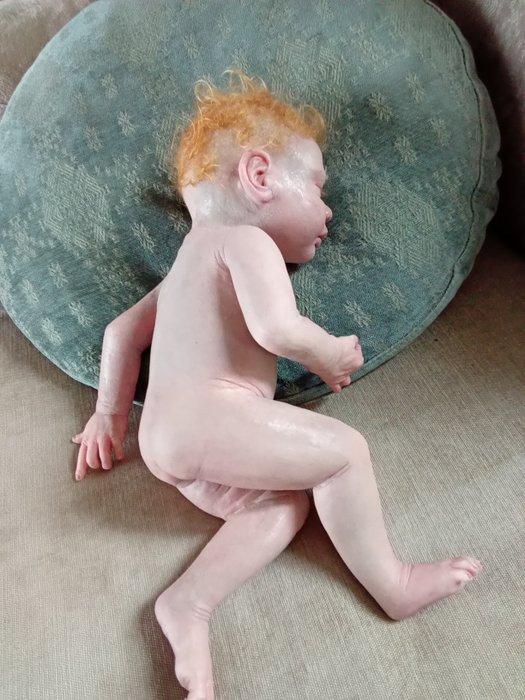 Federica Mancinelli - Pop Minerva Reborn - Italië, Antiek en Kunst, Antiek | Speelgoed