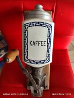 P.D PETER DIENES - Koffiemolen - Keramiek, hout, gietijzer -