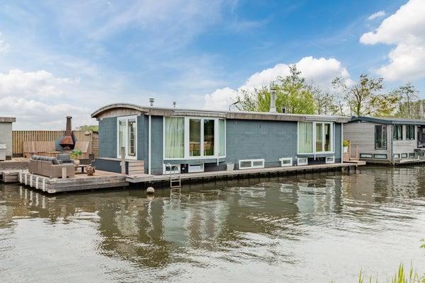 Te huur Huis Stationsweg, Nieuwersluis, 144 m², Huizen en Kamers, Huizen te huur, Direct bij eigenaar, Flevoland, Appartement