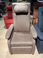 Nieuwe Doge Sta-op stoelen met hoge showroom korting, Nieuw, Minder dan 75 cm, Stof, 50 tot 75 cm