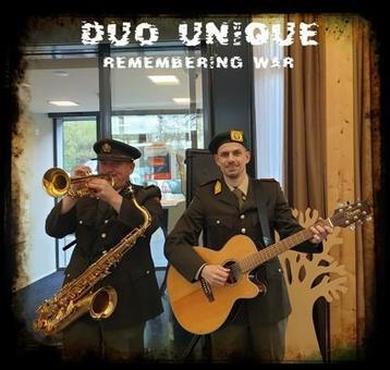 Remembering War: Militair Duo beschikbaar voor biedingen