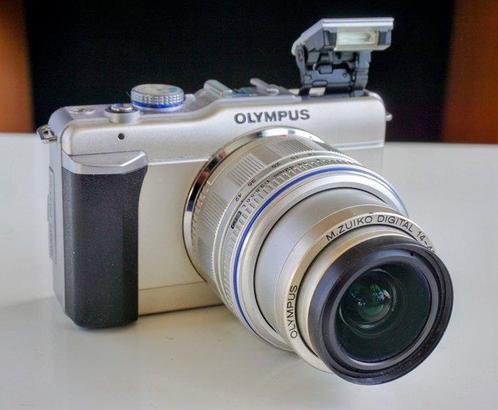 Olympus Pen E-PL1 + Olympus 14-42mm 3.5-5.6 L ED kitlens;, Audio, Tv en Foto, Fotocamera's Digitaal