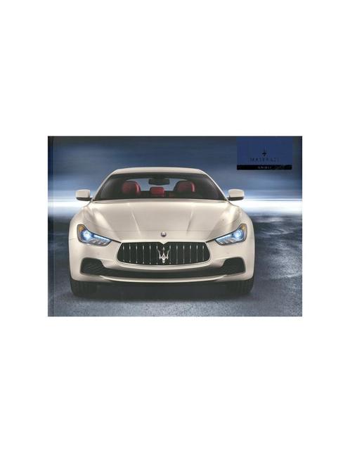 2013 MASERATI GHIBLI BROCHURE ENGELS, Boeken, Auto's | Folders en Tijdschriften