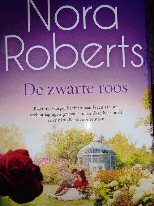 De zwarte Roos Nora Roberts 9789049203986, Boeken, Overige Boeken, Zo goed als nieuw, Verzenden