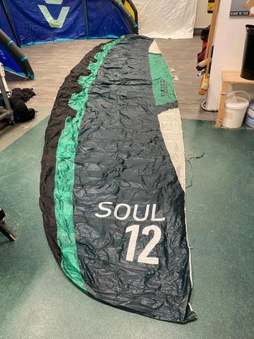 Flysurfer Soul 12m in goede staat beschikbaar voor biedingen
