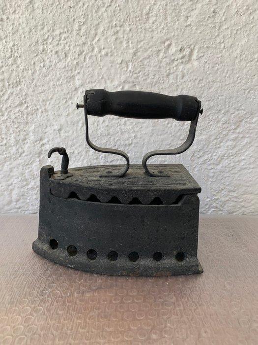 Decoratief ornament - koolstofstrijkijzer - Europa - Ijzeren, Antiek en Kunst, Curiosa en Brocante