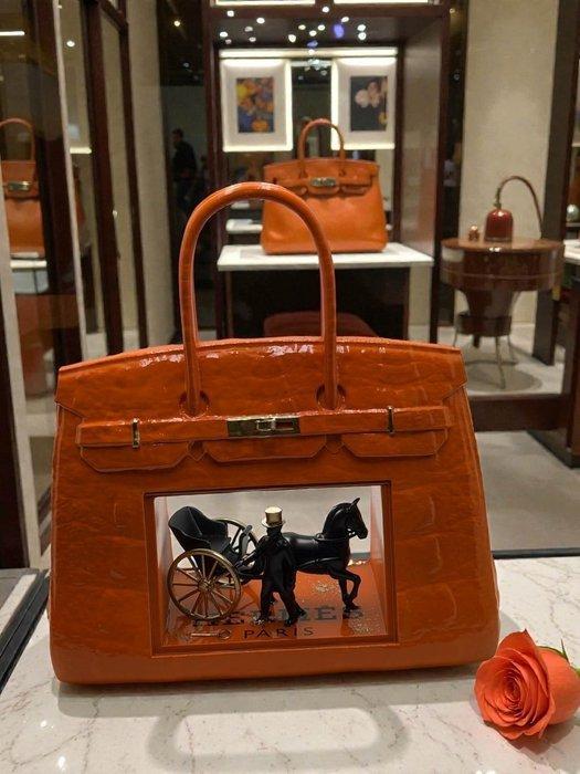 Art Stray-Nos - “ Lécrin Hermès ... Birkin illuminé ., Antiek en Kunst, Kunst | Designobjecten