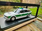 Triple9 1:18 - Modelauto - BMW  5-serie E34 touring  Duitse, Hobby en Vrije tijd, Nieuw