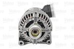 Dynamo / Alternator BMW 5 (520 i,523 i,525 i,528 i,530 i,..., Ophalen of Verzenden, Nieuw
