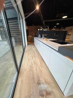 Nolte showroom keuken – Eiken nero/Platina - Compleet, Nieuw, Zwart, Hoekkeuken, Met kookeiland