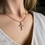 Gouden hanger van een kruis met corpus (religieus), Sieraden, Tassen en Uiterlijk, Bedels, Ophalen of Verzenden, Gebruikt, Goud