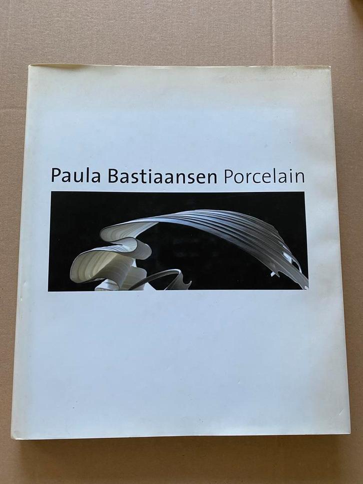 Paula Bastiaansen - Porselein - Porcelain, Antiek en Kunst, Antiek | Porselein, Ophalen of Verzenden
