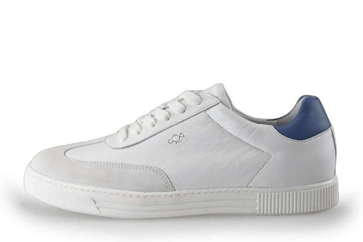 AQA sneakers in maat 41 Wit | 25% korting, Kleding | Dames, Schoenen, Wit, Zo goed als nieuw, Sneakers of Gympen, Verzenden