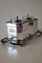 Coffee & Sugar, Sheffield, voorraadbussen op schaal (’50) -