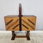 Kist - uitvouwbare naaikist - Hout