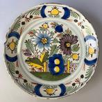 Bord - Antiek - Delft polychrome bord of schotel - 18e eeuw