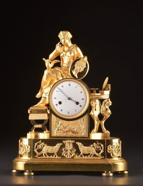 Figurale pendule Empire - Ormolo - 1800-1850, Antiek en Kunst, Antiek | Klokken