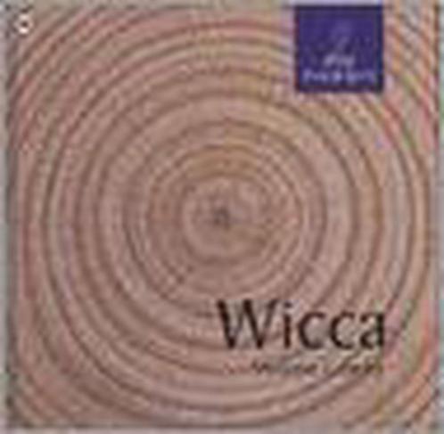 Wicca / Mind, Body & Spirit 9789044304237 V. Crowley, Boeken, Esoterie en Spiritualiteit, Zo goed als nieuw, Verzenden