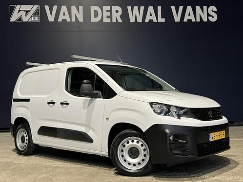 Peugeot Partner 1.6 BlueHDI 100pk L1H1 Euro6 Airco | Navigat, Auto's, Peugeot, Dealer onderhouden, Lease, Zwart, Handgeschakeld