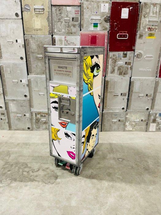 Driessen - Trolleys van luchtvaartmaatschappijen -, Antiek en Kunst, Antiek | Wandborden en Tegels