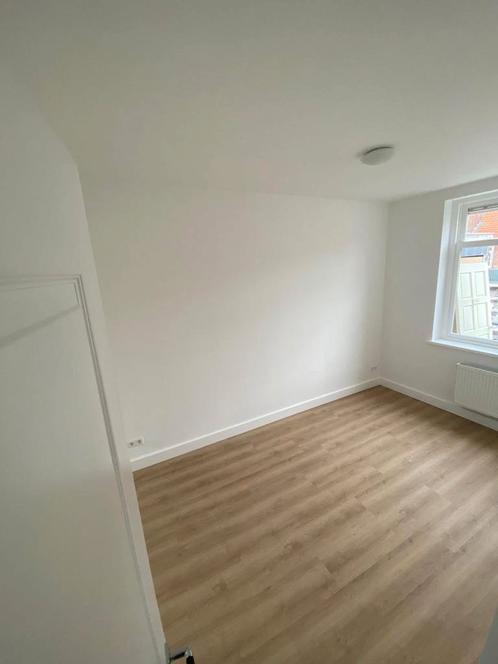 Te huur: Appartement Goeverneurlaan in Den Haag, Huizen en Kamers, Huizen te huur, Zuid-Holland, Appartement