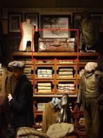 Other brand - Antique Leather Trunk - Hutkoffer - Koffer, Antiek en Kunst