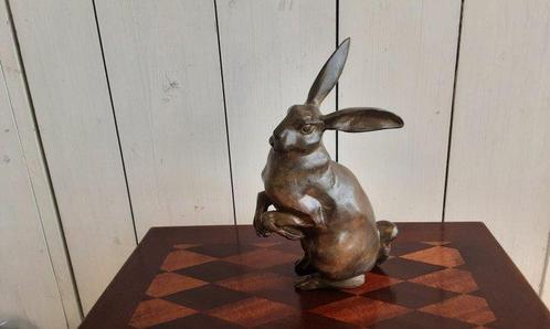 P. Chenet - Beeld, Groot Konijn - 22.5 cm - Brons, Antiek en Kunst, Curiosa en Brocante