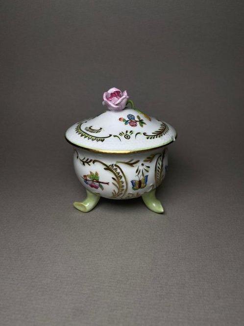 Herend - Suikerkom - Queen Victoria - Porselein, Antiek en Kunst, Antiek | Meubels | Tafels
