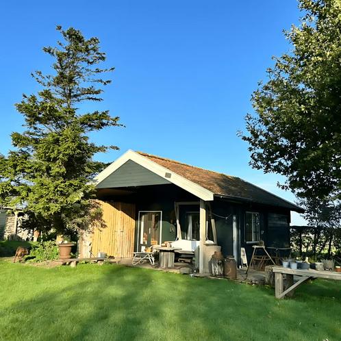 Tuinhuis in Venhuizen met Tuin gevonden in Venhuizen, Huizen en Kamers, Huizen te huur, Direct bij eigenaar, Overige soorten