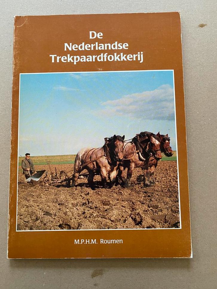 M.P.H.M. Roumen - De Nederlandse Trekpaardfokkerij  zeldzaam, Boeken, Dieren en Huisdieren, Gelezen, Paarden of Pony's, Ophalen of Verzenden