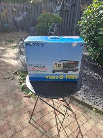 Sony CCD-V200E Analoge videocamera beschikbaar voor biedingen