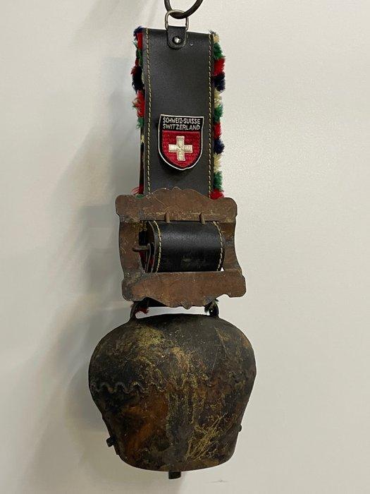Decoratieve bel - Zwitserland - Grote Koeienbel, Antiek en Kunst, Curiosa en Brocante