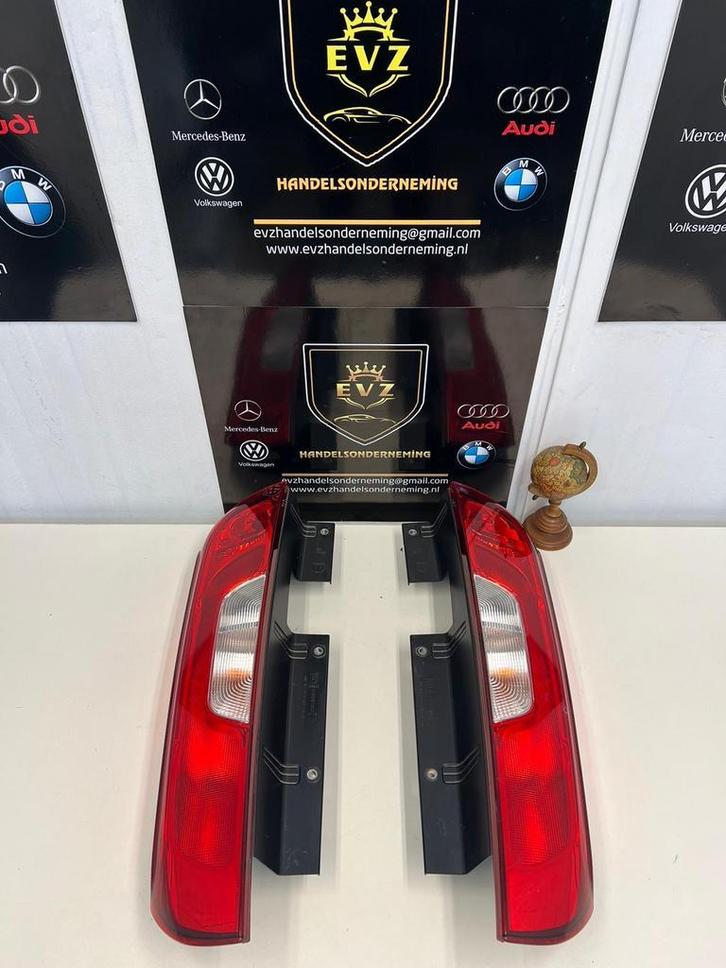 Fiat Duplo 1.3 achterlicht set rechts en links bj.2016, Auto-onderdelen, Verlichting, Gebruikt, Fiat