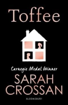 Toffee 9781526608147 Sarah Crossan, Boeken, Taal | Engels, Gelezen, Verzenden