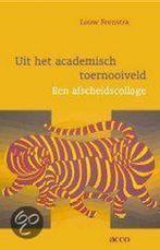 Uit het academisch toernooiveld 9789033457722 L. Feenstra, Verzenden, Zo goed als nieuw, L. Feenstra