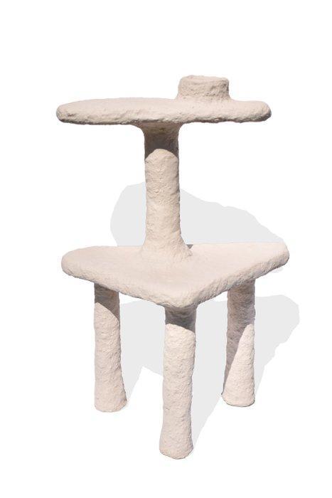 J.oB Studio - Jonathan Bocca - Salontafel - Drie voeten -, Antiek en Kunst, Kunst | Designobjecten