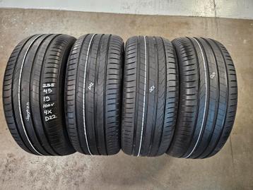 255/45/19 100V PIRELLI SCORPION DOT22 7mm Profiel beschikbaar voor biedingen