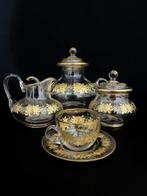 Theeservies (9) - Glas, Goud