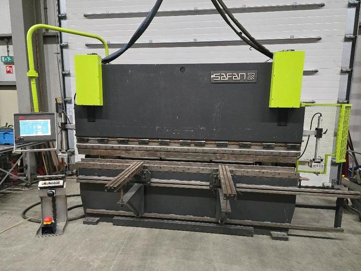 Safan | DNCS 110 3100 | 1990 | Kantbank, Zakelijke goederen, Machines en Bouw | Metaalbewerking