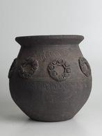 Pot - Terracotta - Blackware vaas